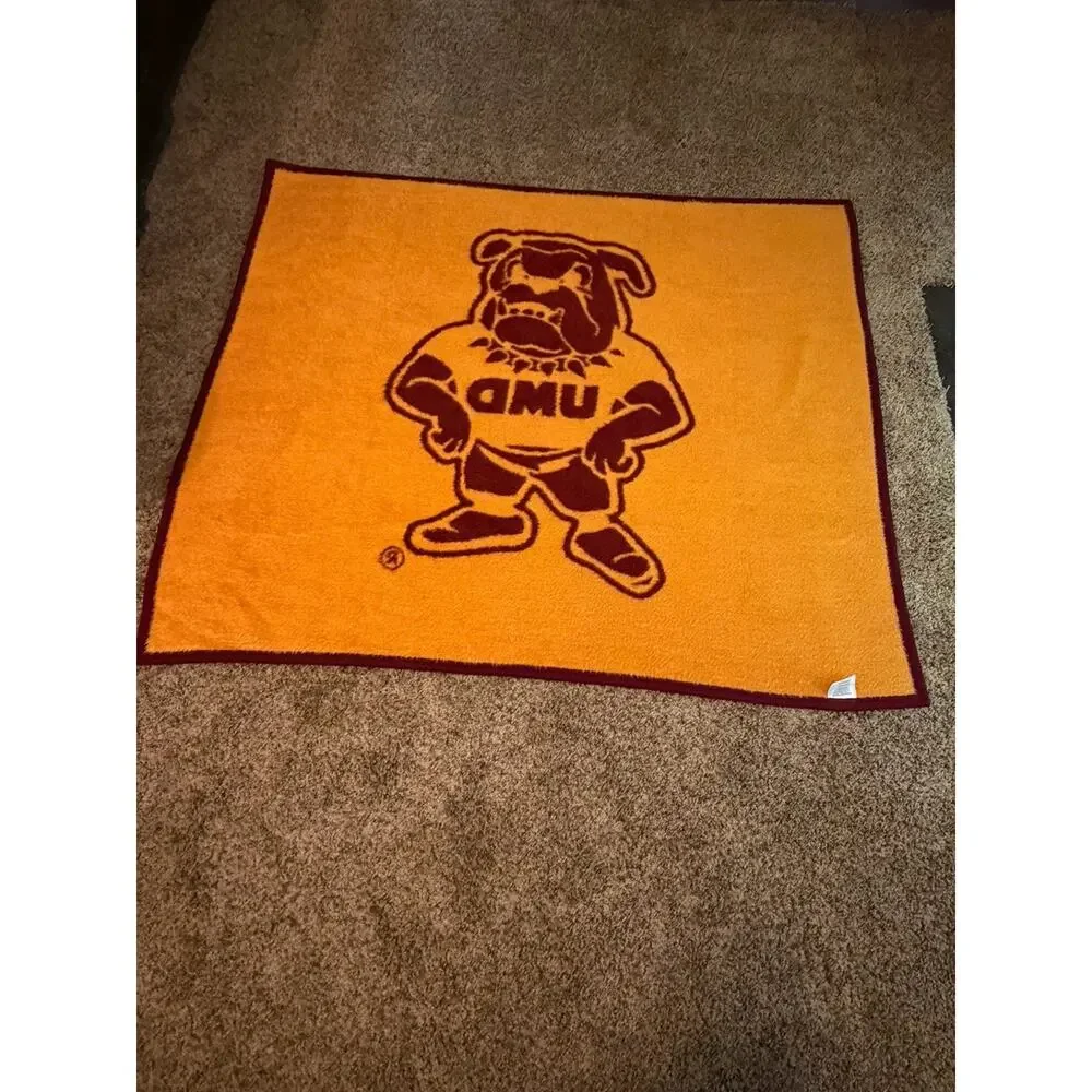 University of Minnesota Duluth vintage university